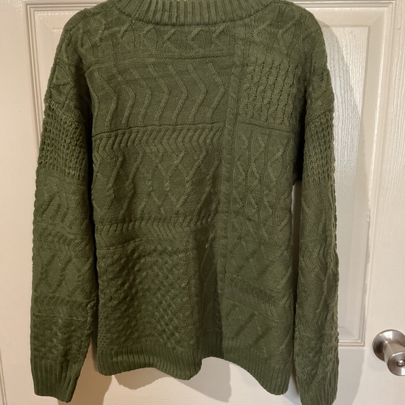 NWT Mixed Stitch Long Sleeve Sweater - Picture 4 of 4